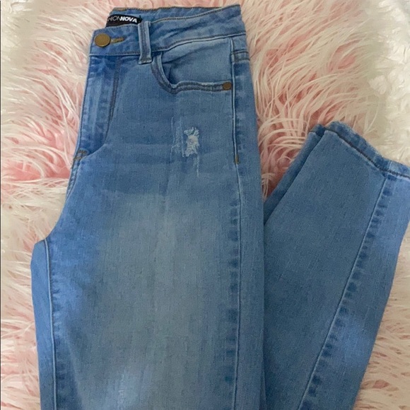 💙🦋fashion nova jeans🦋💙 - Picture 7 of 11